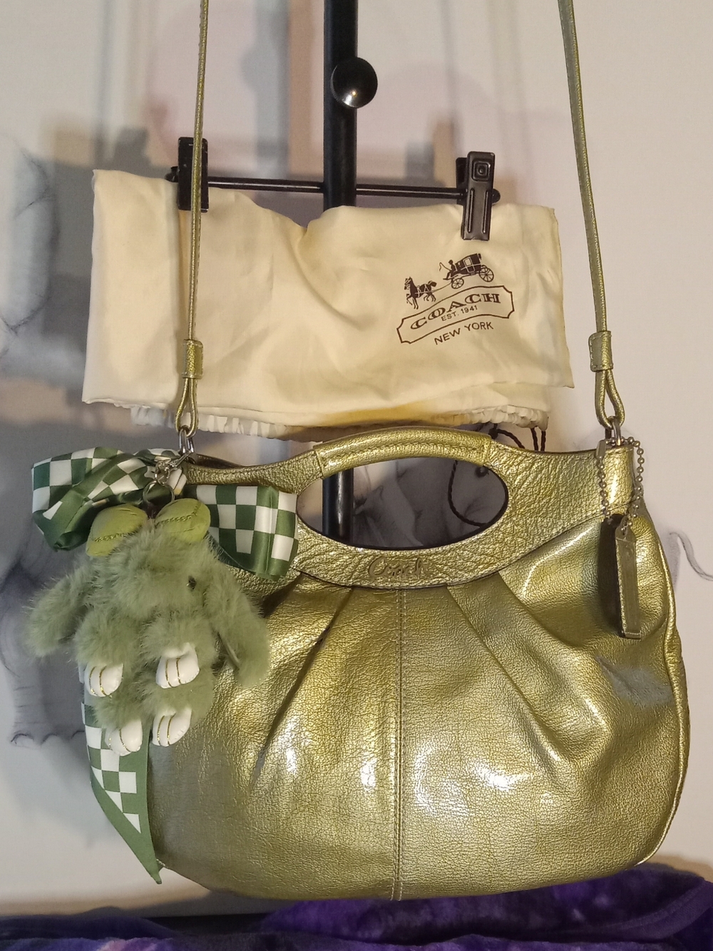 Coach Madison Pleated Metallic Green Lthr  Hobo Shoulder Bag W/Cutout Handle EUC